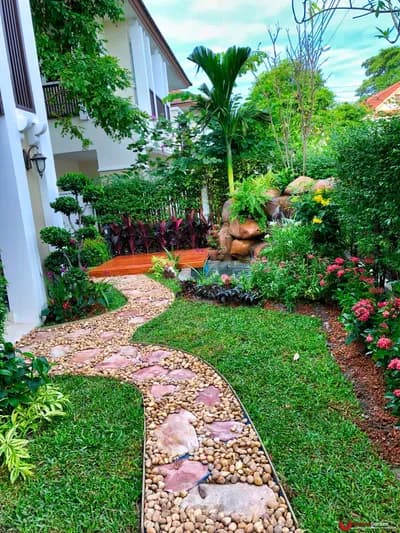 ผลงานทั้งหมด - รูปที่ 103